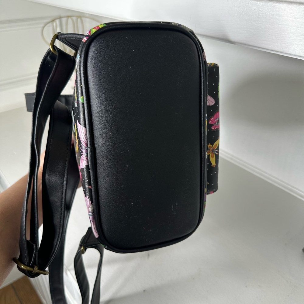 Pokémon x Loungefly Butterfree Mini Backpack – 2021 Funko Exclusive - Picture 4 of 6